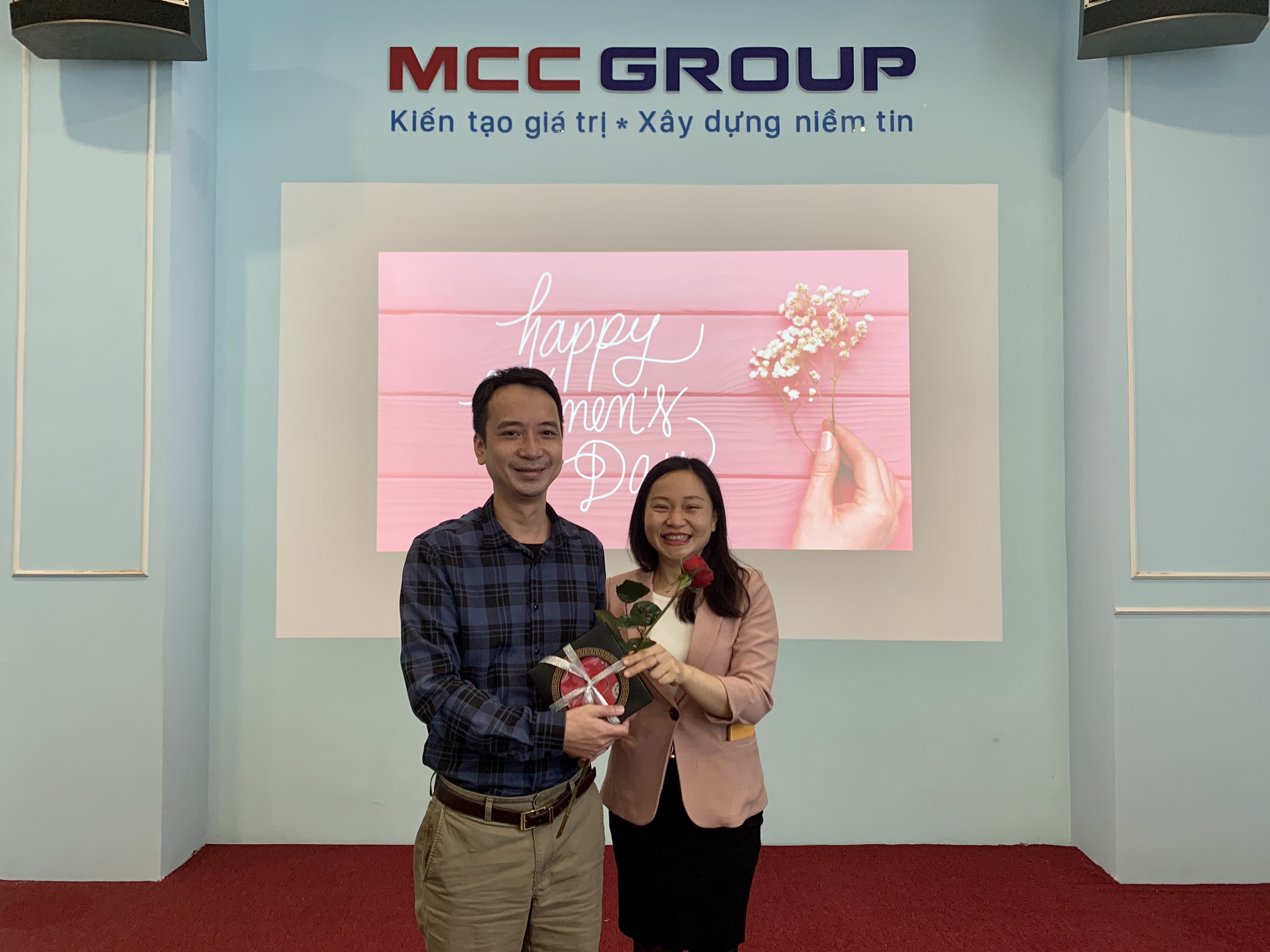 Tập đoàn MCC Group chúc mừng ngày quốc tế phụ nữ 8/3
